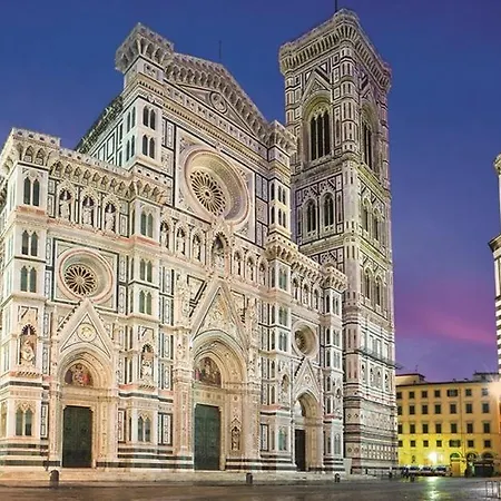 Romantic View * פירנצה